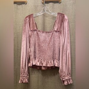 Chic velvet Smocked Blouse in Rose